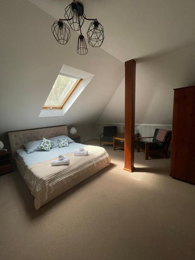 Restauracja Rozmarzyn Hotell Ostrzeszów Eksteriør bilde