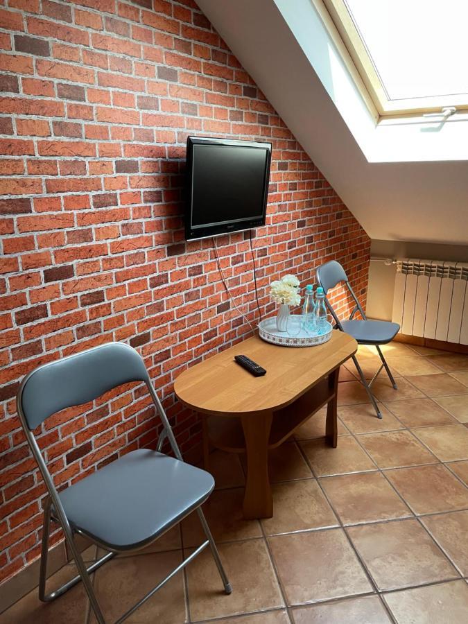 Restauracja Rozmarzyn Hotell Ostrzeszów Eksteriør bilde